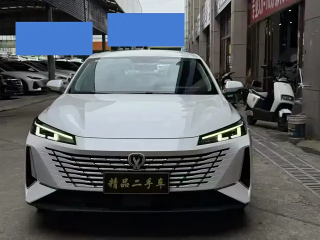 Changan Eado — Фото автомобиля 2