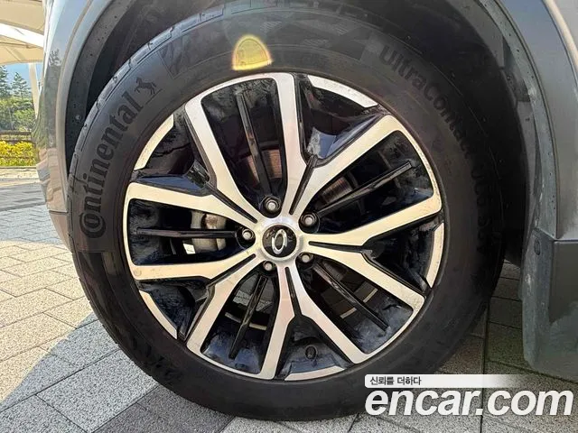 Renault-KoreaSamsung QM6 Новый QM6 2.0 LPe RE Signature 2WD — Фото автомобиля 5