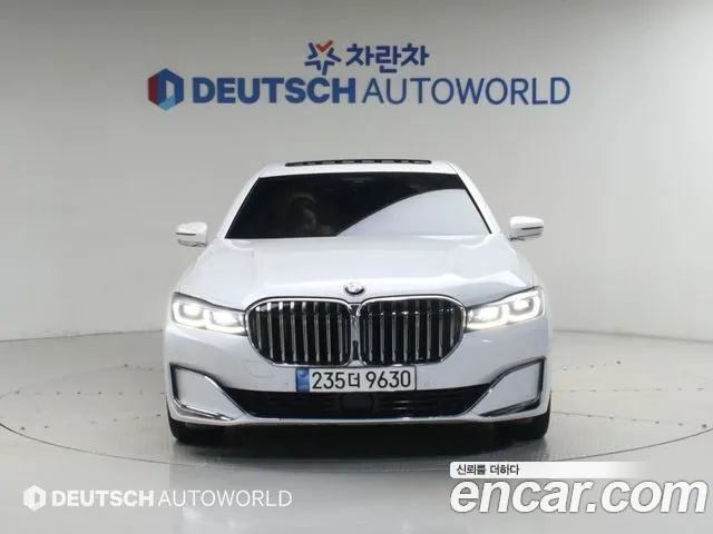 BMW 7-Series — Фото автомобиля 3