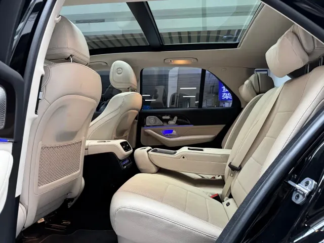 Mercedes-Benz GLE-Class — Фото автомобиля 13