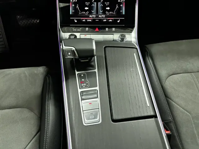 Audi A6L — Фото автомобиля 18