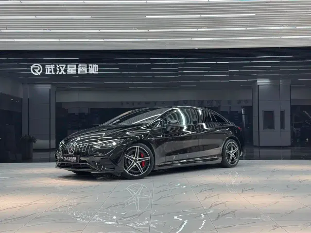 Фотография автомобиля — Mercedes-Benz EQE AMG