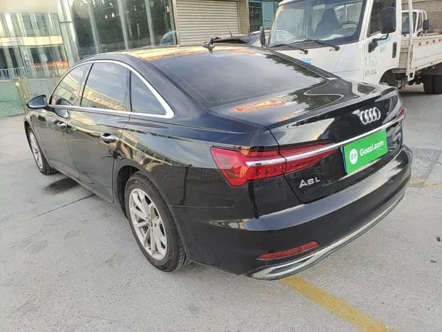 Audi A6L — Фото автомобиля 4