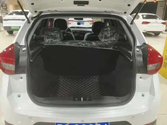 Chery Tiggo 3x 2024 1.5L CVT Excellence — Фото автомобиля 18