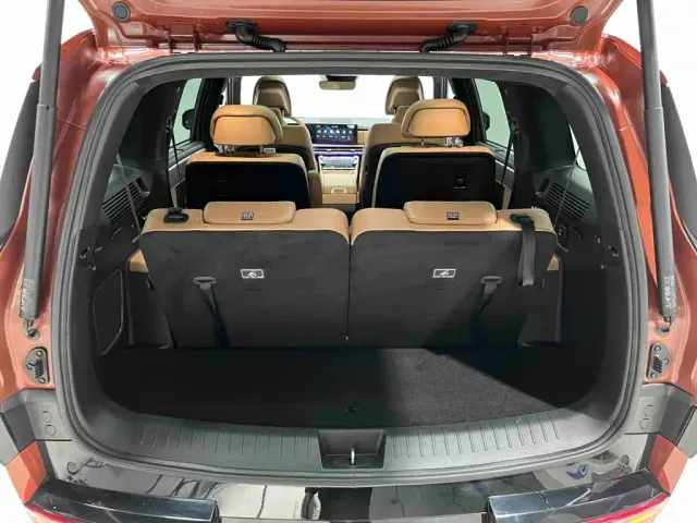 Hyundai Santa Fe — Фото автомобиля 22