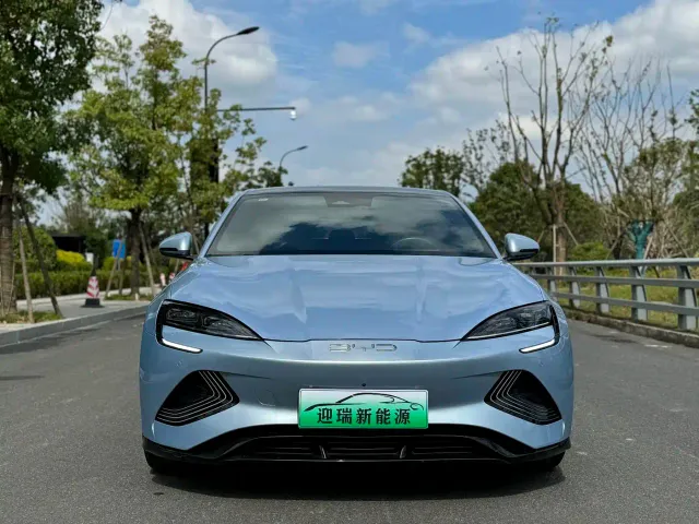 BYD Seal — Фото автомобиля 3