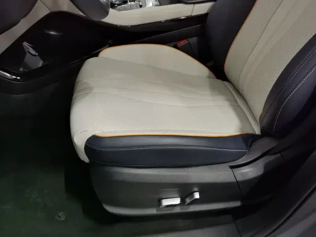 BYD Song PLUS — Фото автомобиля 20