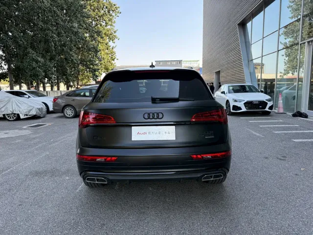 Audi Q5L — Фото автомобиля 11