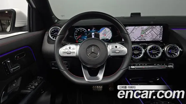 Mercedes-Benz EQA — Фото автомобиля 13