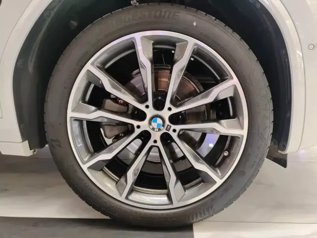 BMW X3 — Фото автомобиля 23