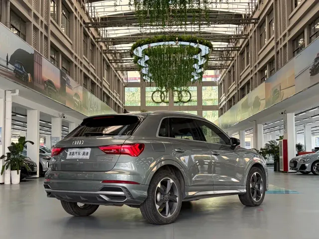 Audi Q3 — Фото автомобиля 5