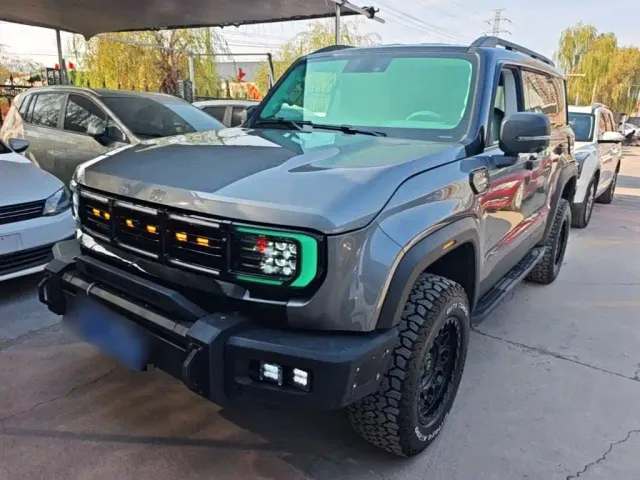 Фотография автомобиля — BAIC BJ40