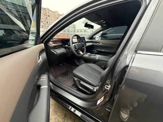 Changan Eado — Фото автомобиля 8