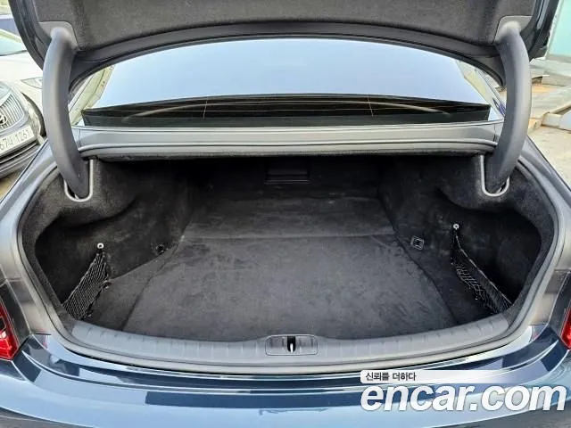 Genesis G80 RG3 — Фото автомобиля 17