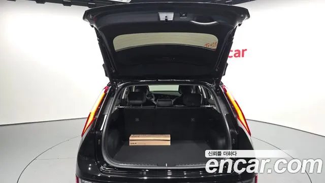 Kia Niro The All New — Фото автомобиля 26
