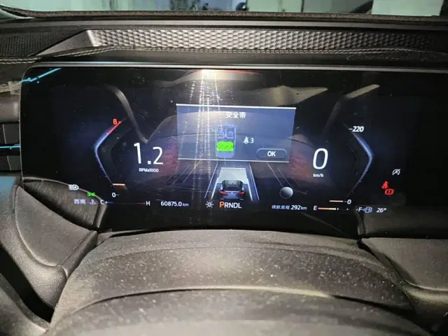 Ford EVOS — Фото автомобиля 4
