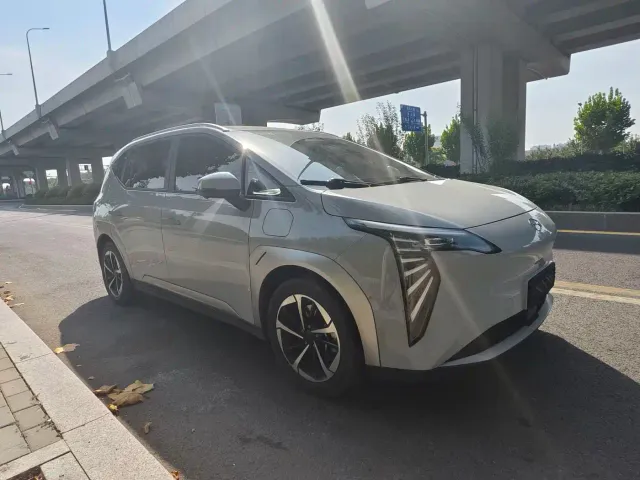GAC Aion Y — Фото автомобиля 3