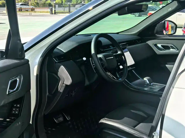 Land Rover Range Rover Velar — Фото автомобиля 5