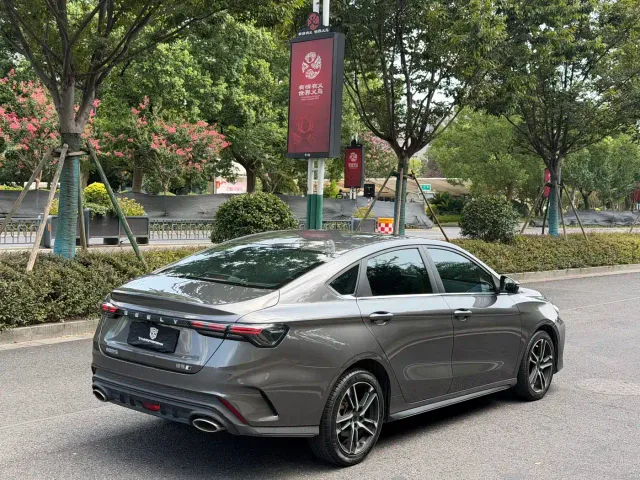 Geely Binrui — Фото автомобиля 7