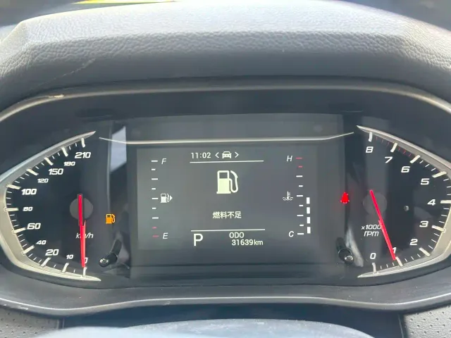 Maxus G50 — Фото автомобиля 14