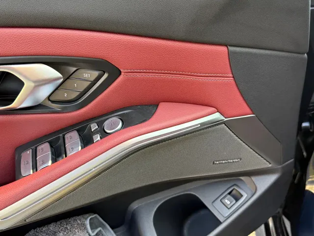 BMW 3 Series — Фото автомобиля 7