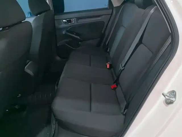 Honda Civic — Фото автомобиля 16