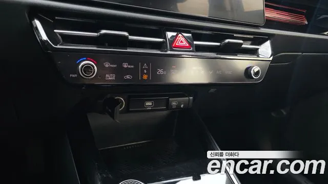 Kia Niro The All New — Фото автомобиля 24