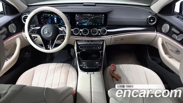 Mercedes-Benz E-Class W213 — Фото автомобиля 10