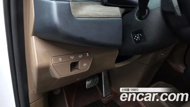 Kia EV9 — Фото автомобиля 29
