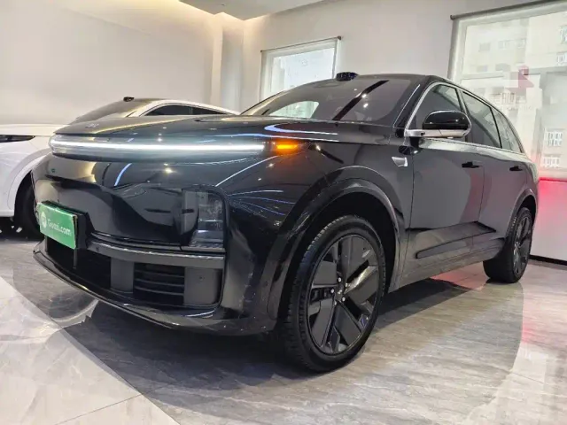 Фотография автомобиля — Li Auto L7