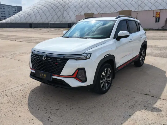 Фотография автомобиля — Changan CS35 Plus