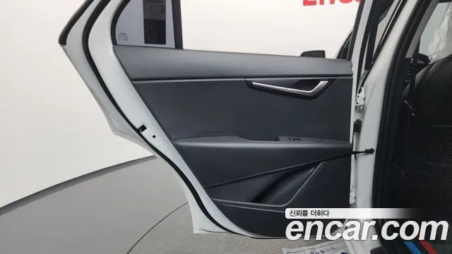 Kia Niro The All New Niro Trendy — Фото автомобиля 25