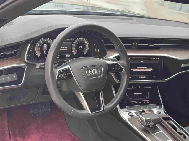 Audi A6L — Фото автомобиля 12