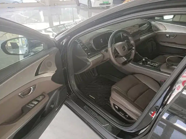 BYD Han — Фото автомобиля 15