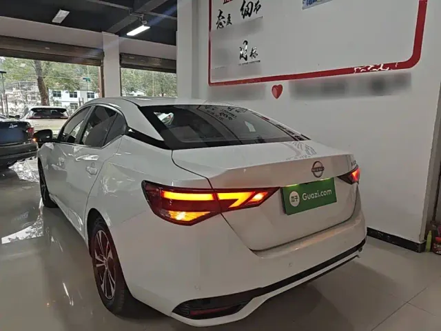 Nissan Sylphy — Фото автомобиля 4