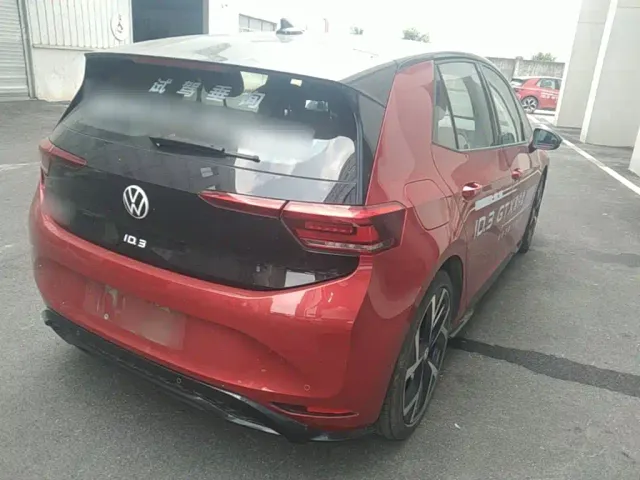 Volkswagen ID.3 — Фото автомобиля 6