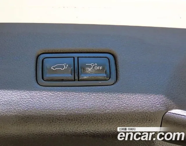 Kia Carnival Generation 4 — Фото автомобиля 20