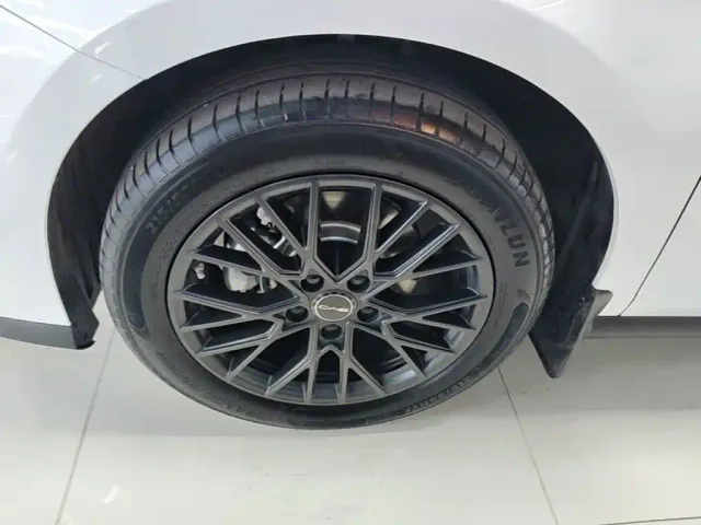 BYD Qin PLUS — Фото автомобиля 22