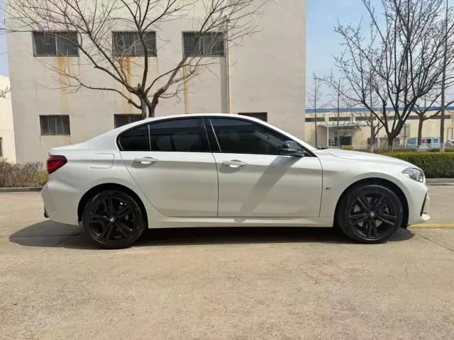 BMW 1 Series — Фото автомобиля 13