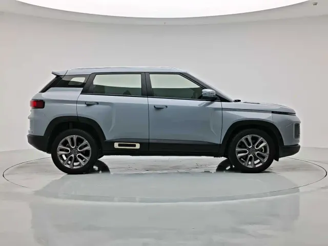 Geely ICON — Фото автомобиля 9