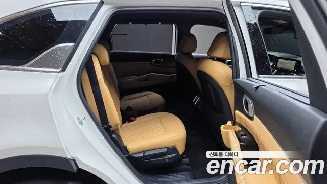 Kia Sorento Sorento 4-е поколение Бензин 2.5T 2WD — Фото автомобиля 9