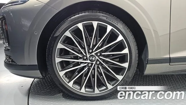 Hyundai Grandeur Grandeur (GN7) 2.5 Бензин 2WD — Фото автомобиля 5
