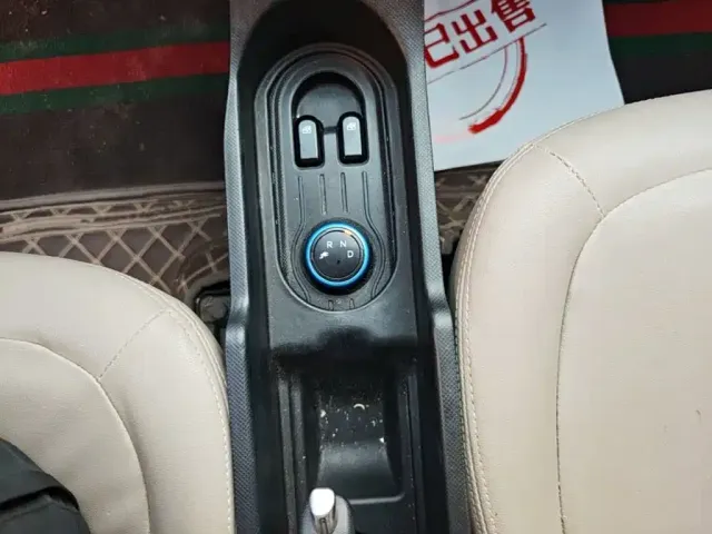 Wuling Hongguang Mini EV — Фото автомобиля 13
