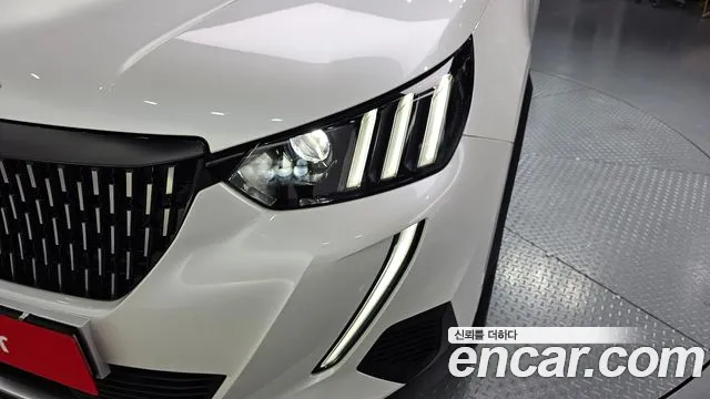 Peugeot 2008 — Фото автомобиля 22