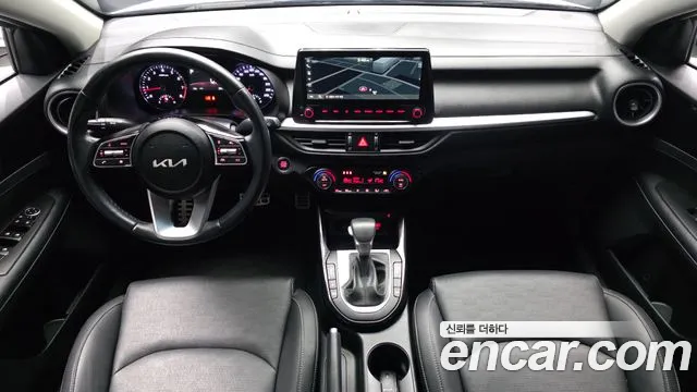 Kia K3 — Фото автомобиля 10