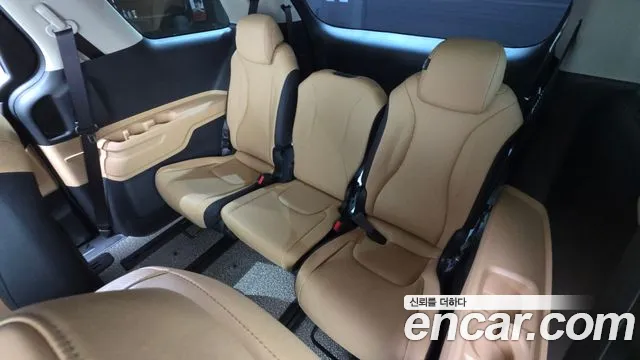 Kia Canival Carnival 4 поколение Дизель 11 мест Prestige — Фото автомобиля 15