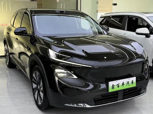 Buick Zhijing E7 — Фото автомобиля 3