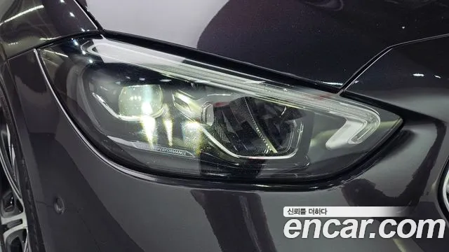 Mercedes-Benz C-Class — Фото автомобиля 22
