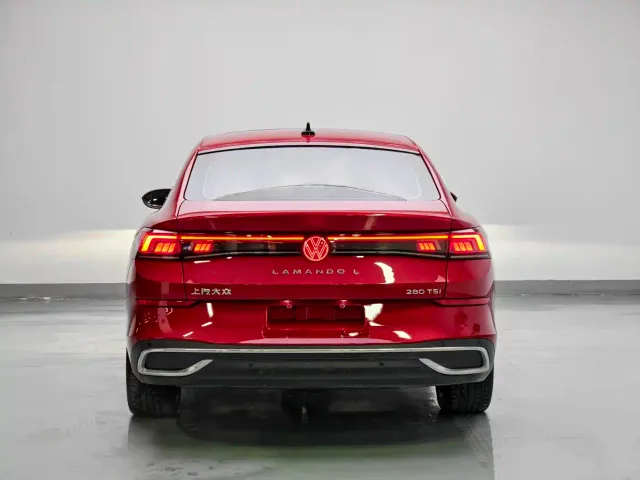 Volkswagen Lamando — Фото автомобиля 5