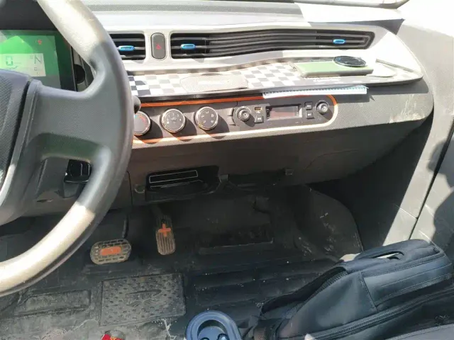 Wuling Hongguang Mini EV — Фото автомобиля 12